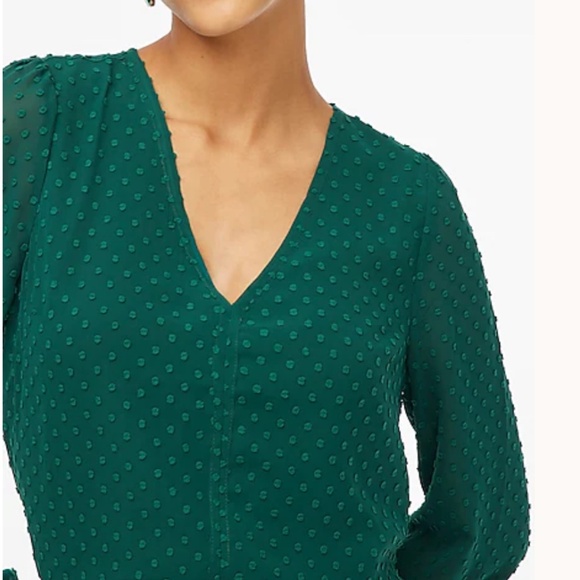 J. Crew Factory Tops - NWT J. Crew Factory Academic Green Petite V-neck clip-dot blouse SZ XXS